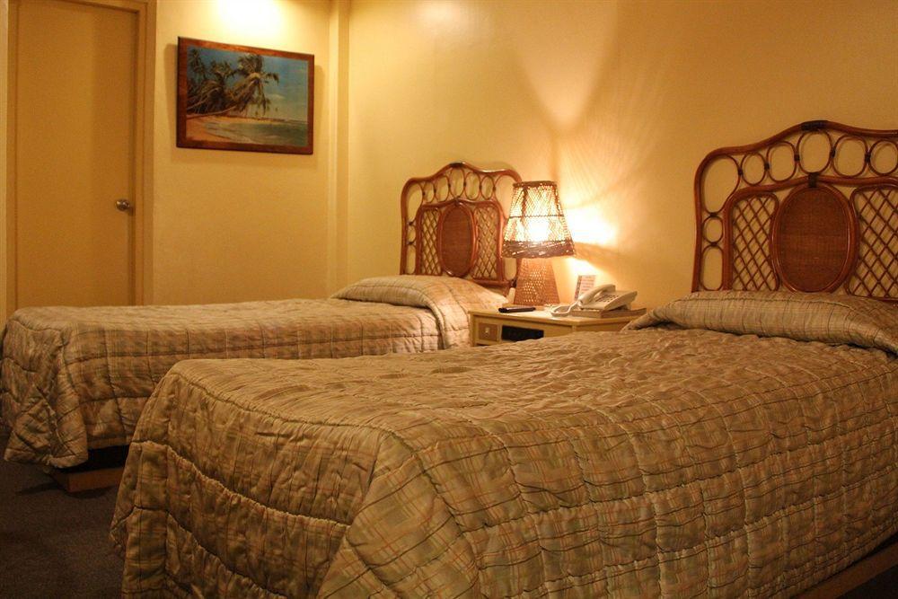 Hotel Cesario 막탄 외부 사진
