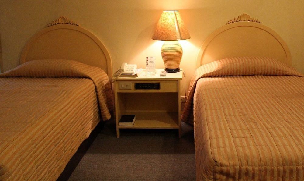 Hotel Cesario 막탄 외부 사진