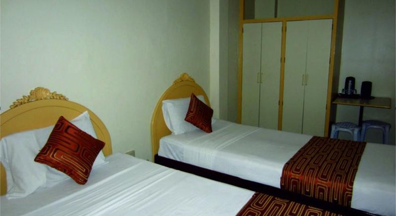 Hotel Cesario 막탄 외부 사진